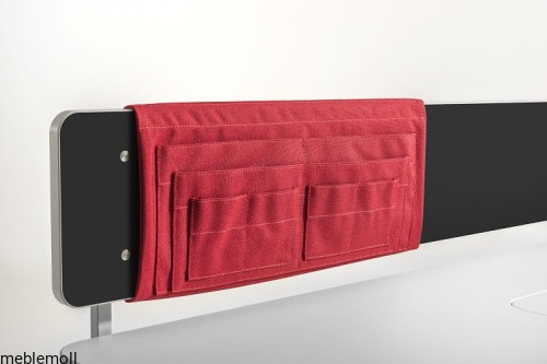 untesilo behin red.jpg